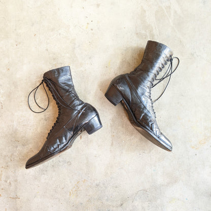 c. 1910s Black Lace Up Boots | Approx Sz 7.5-8