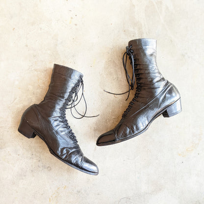 c. 1910s Black Lace Up Boots | Approx Sz 7.5-8
