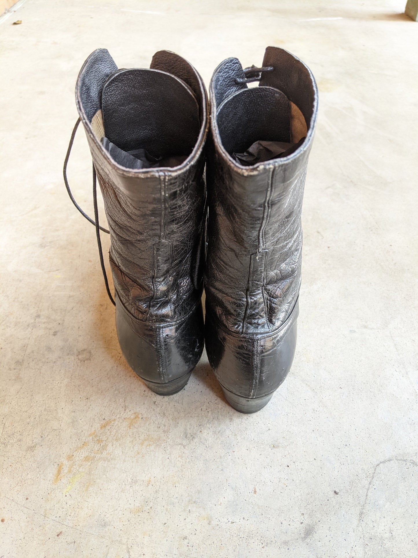 c. 1910s Black Lace Up Boots | Approx Sz 7.5-8