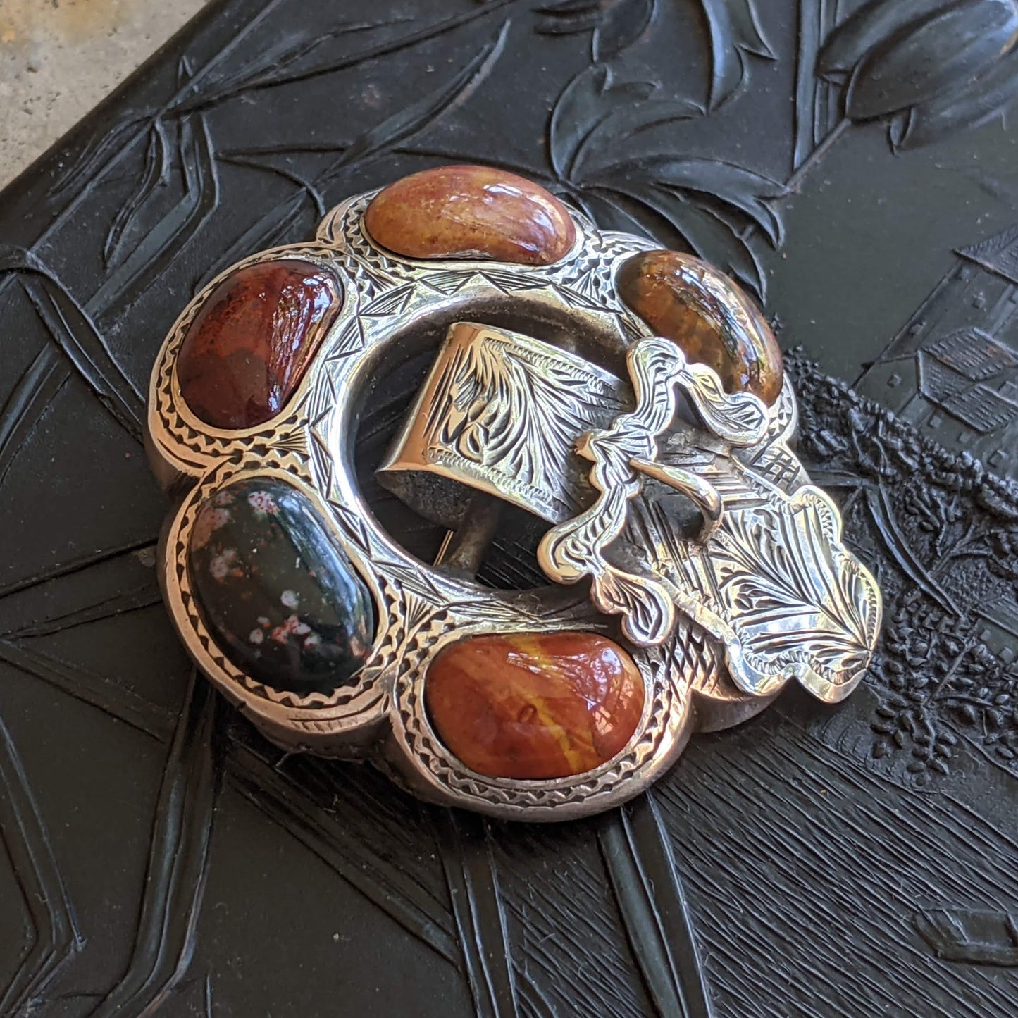 Sterling Silver Victorian Scottish Agate Buckle Brooch