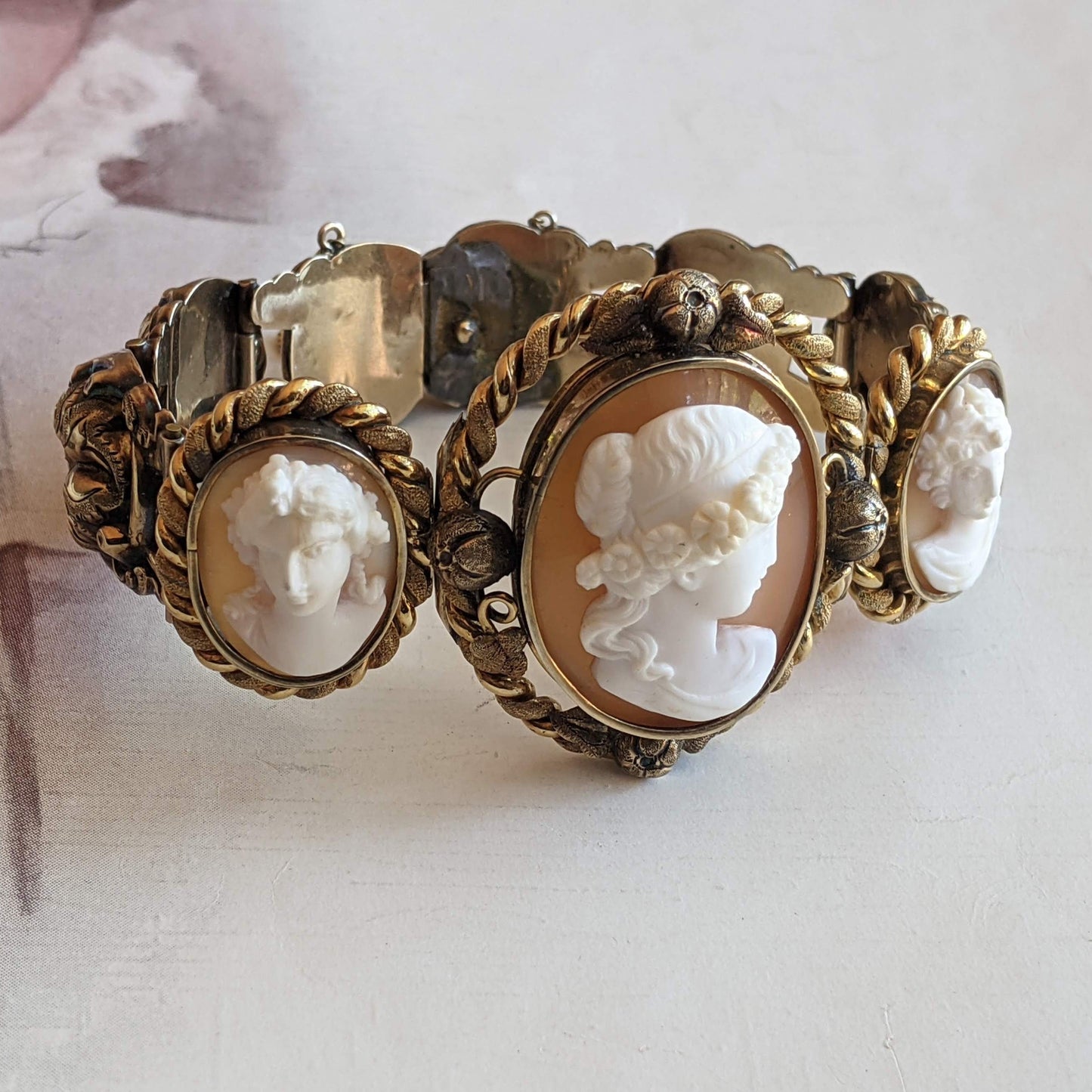 19th c. 14k Gold Cameo Bracelet - The Three Graces