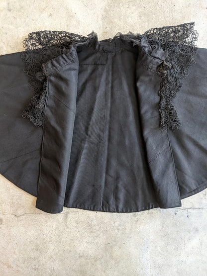 c. 1890s Black Silk Capelet w/ Lace Collar