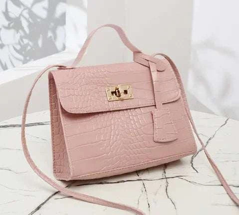 Hand Bags for Women. This Set of Women's Bags for 2024 Is a Great CombThe Plug