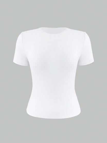 Women's White Solid Round Neck Short Sleeve Fitted T-Shirt for Summer The Plug