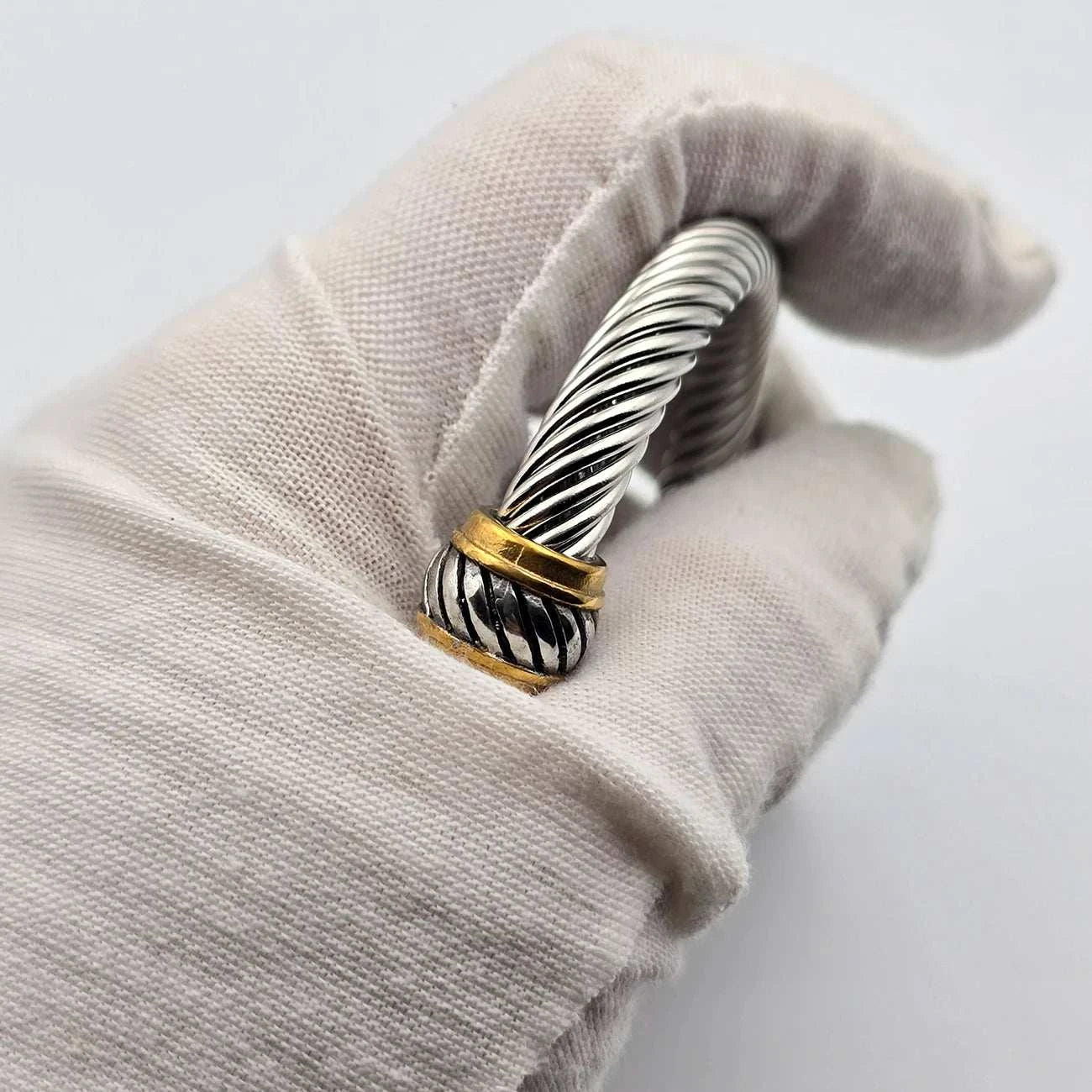 7mm Stainless Steel Cable Bracelet Designed for Women Two-Tone Open TwThe Plug