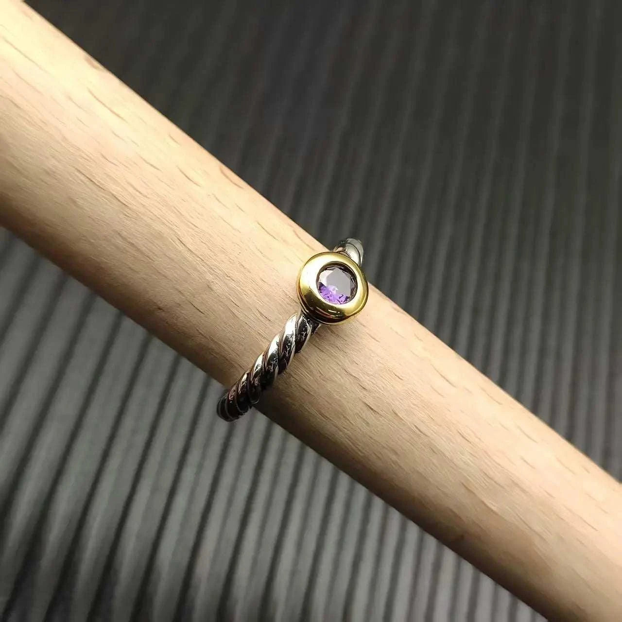 DY Colored Crystal Ring in stunning silver plating