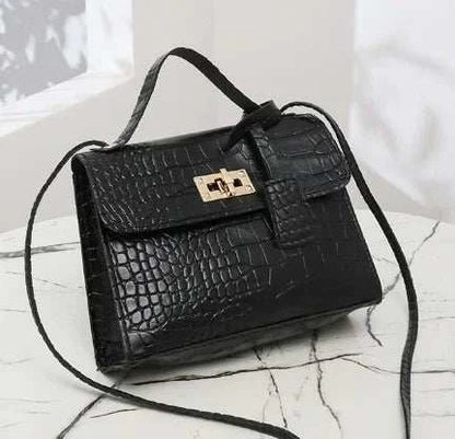 Hand Bags for Women. This Set of Women's Bags for 2024 Is a Great CombThe Plug