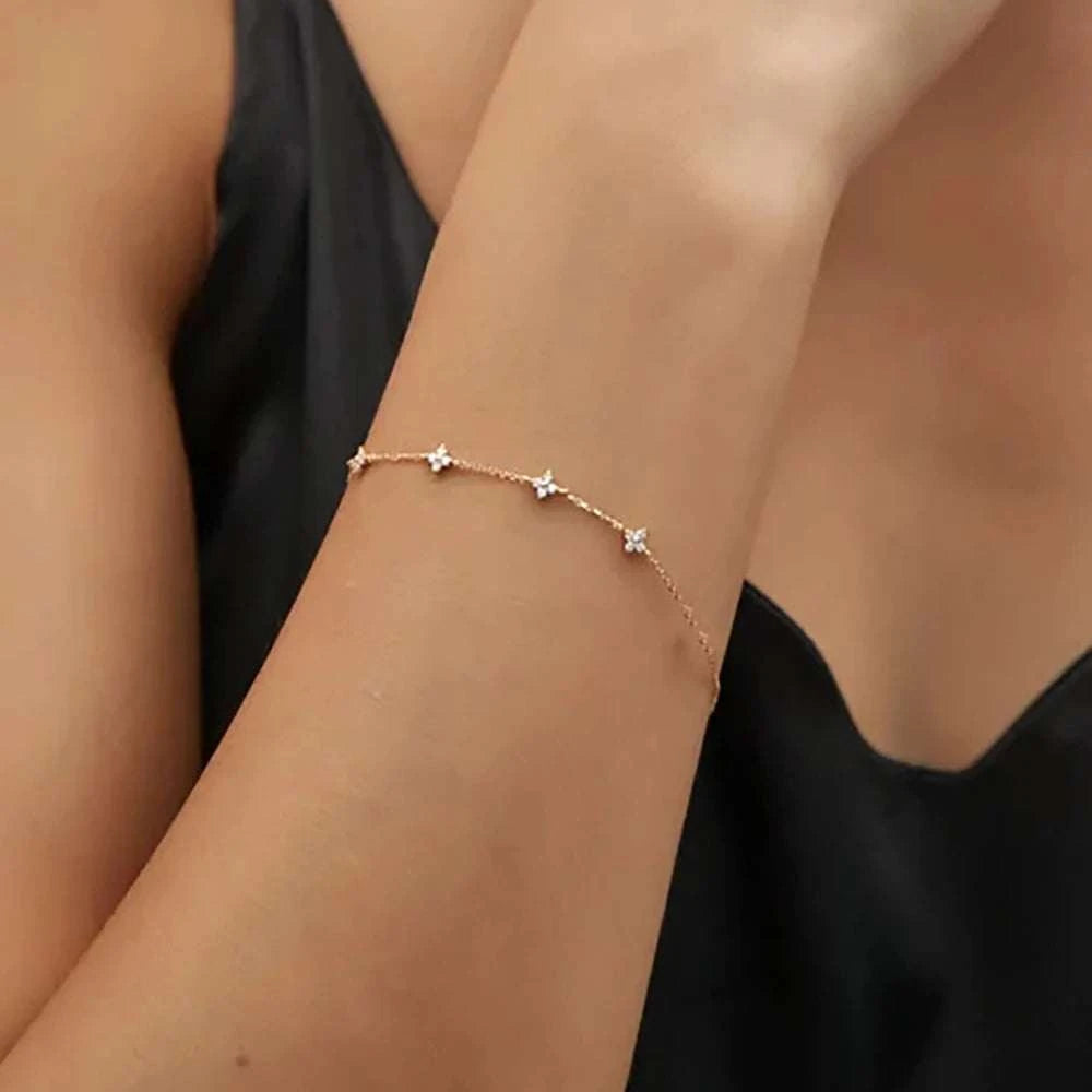 New Stainless Steel Zircon Necklaces for Women 18K Gold Plated Four LeThe Plug