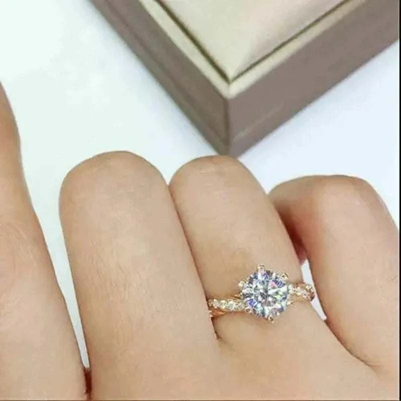 Huitan Classic 6 Claw Cubic Zirconia Rings for Women Luxury Gold ColorThe Plug