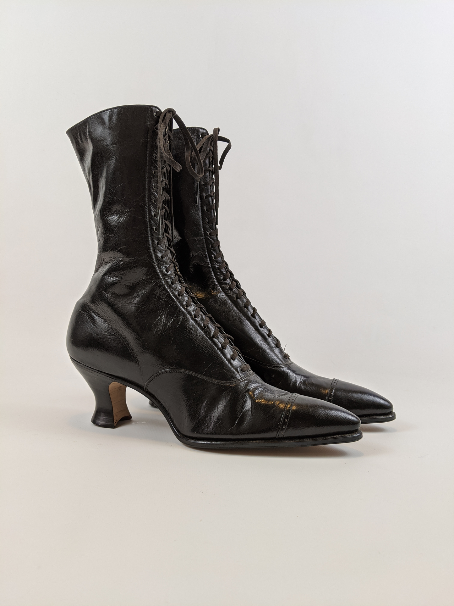 1920s Black Lace Up Louis Heel Boots | Approx Sz 6.5-7