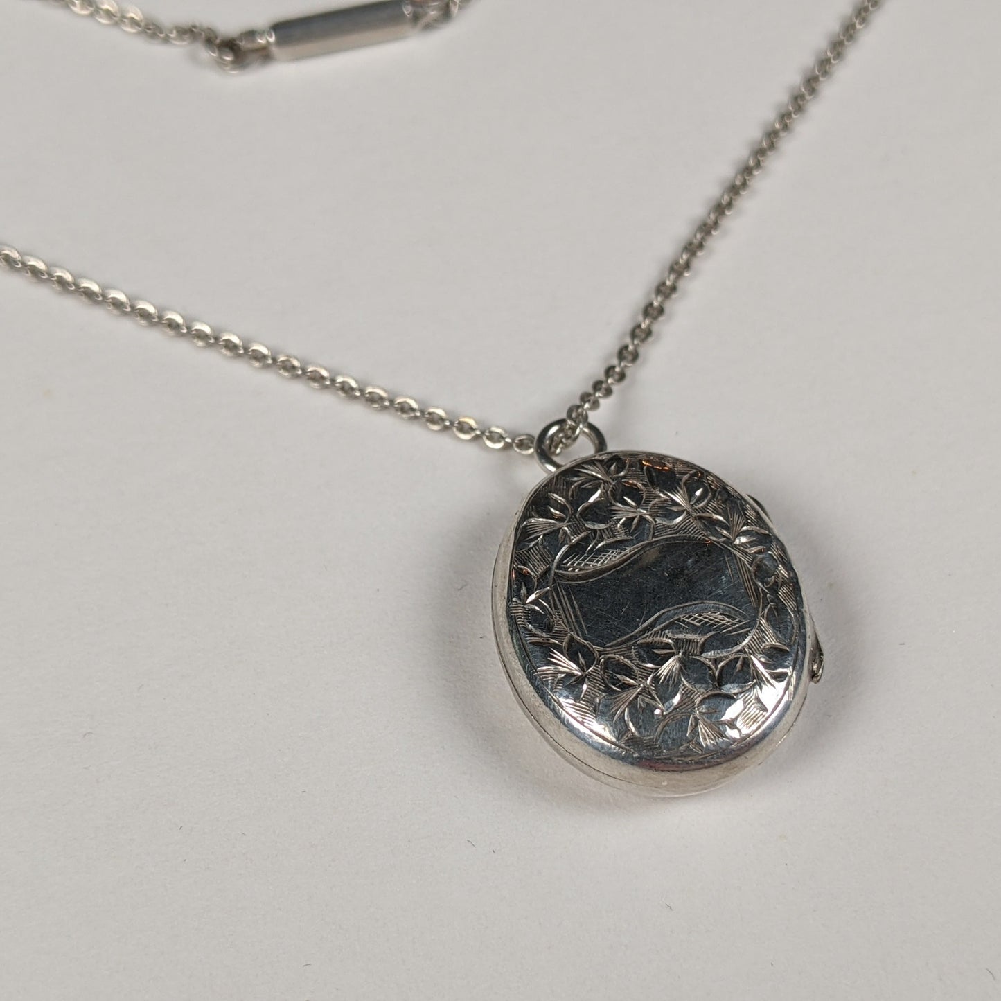 1899 Silver Locket + Chain