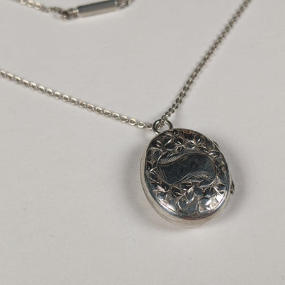 1899 Silver Locket + Chain