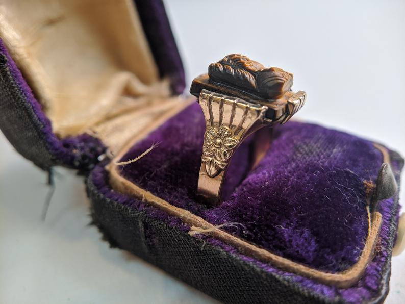 18k Gold Victorian Tiger’s Eye Cameo Ring