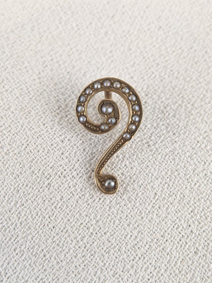 Art Nouveau 10k Gold Question Mark Pin
